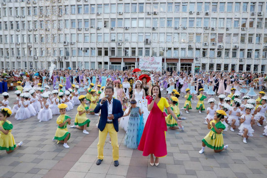 «Букет родному городу»
